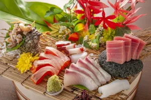 食べないと損！刺身がダイエット向きなワケとは？